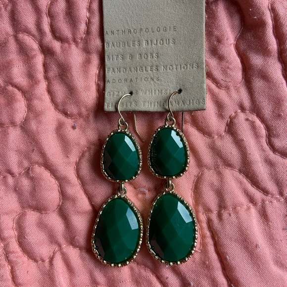 Emerald Green Statement Earrings - Picture 4 of 5